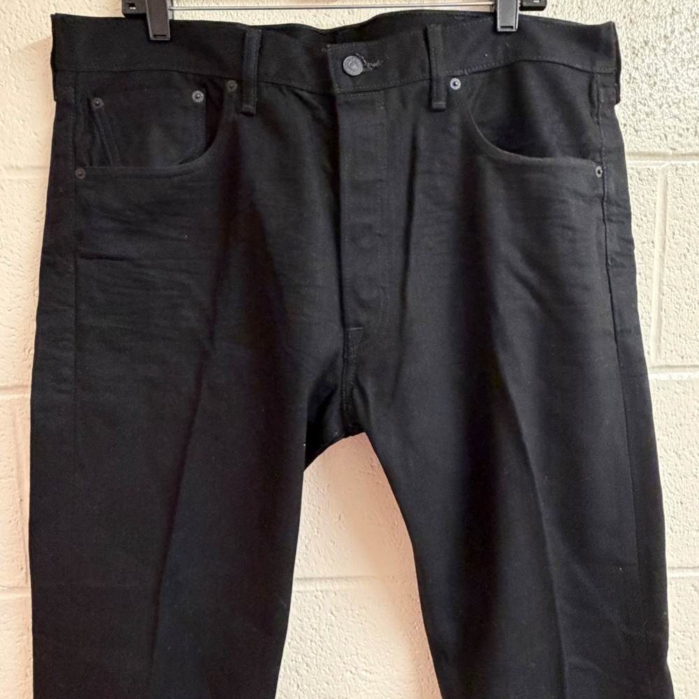 Levi's Mens 501 Original Fit Straight Leg Jeans 38x32 Black Denim Classic Grunge